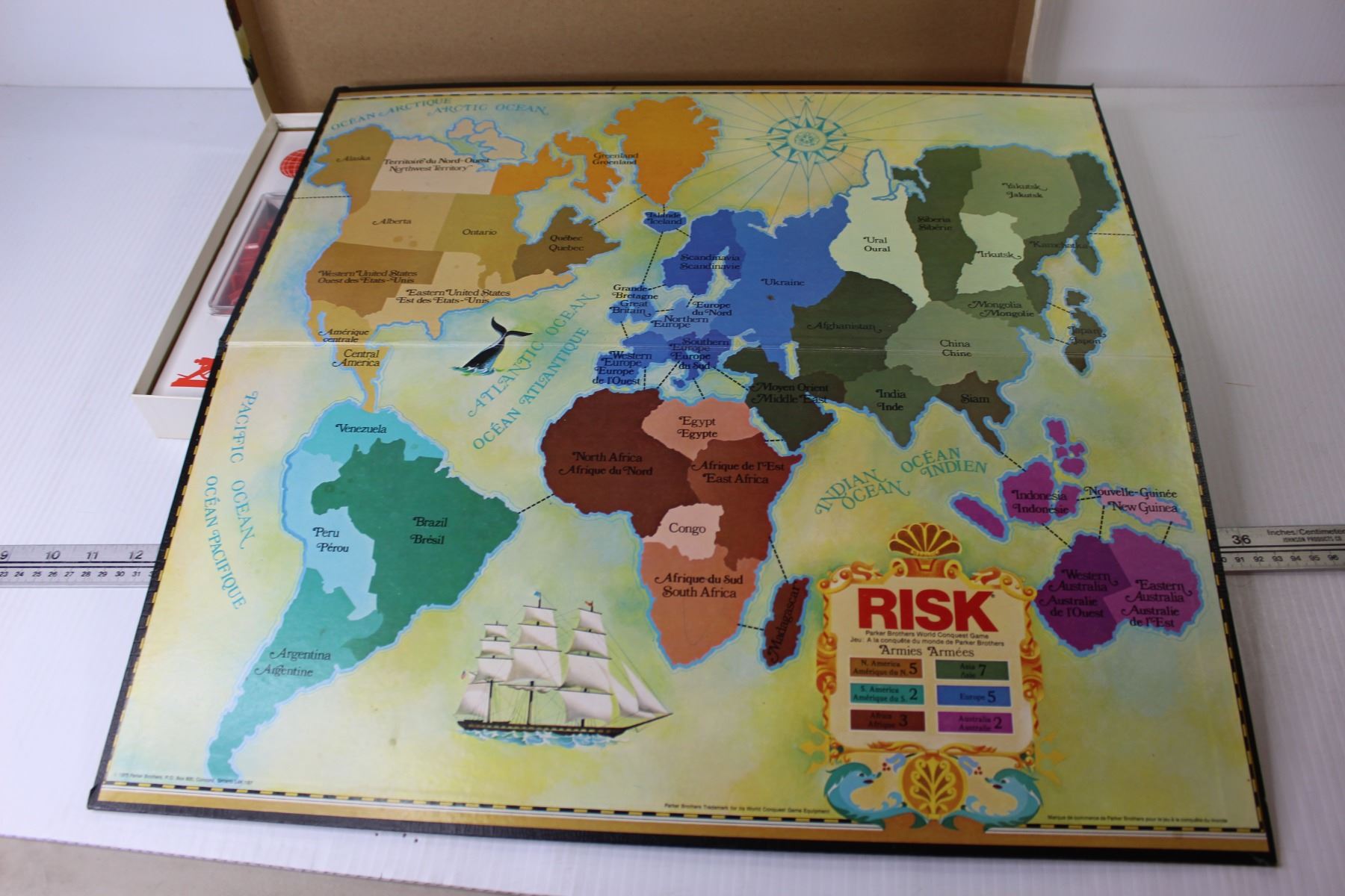Board Game Risk (1975 complete)