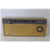 Image 3 : Vintage Nanaola all Transistor Radio (working - crack on corner)
