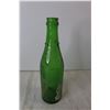 Image 4 : (6) Green Collector Pop Bottles