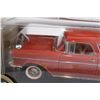 Image 2 : Road Tough 1957 Chevrolet Nomad Die Cast - 1/18