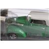 Image 2 : Road Legends 1937 Ford Convertible Die Cast - 1/18