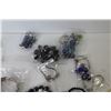 Image 2 : (15) Pieces of Costume Jewelry - Necklaces - Jewelry Beads - Bracelet
