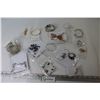 Image 1 : (15) Pieces of Costume Jewelry - Bracelet - Necklace - Earrings - Brooches