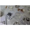 Image 7 : (15) Pieces of Costume Jewelry - Bracelet - Necklace - Earrings - Brooches