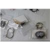 Image 2 : (15) Pieces of Costume Jewelry - Bracelets - Necklaces - Jewelry Beads