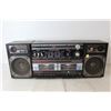 Image 2 : General Electric Portable Stereo, AM/FM Radio, Dual Cassette, Detachable Speakers