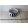 Image 1 : Victoria Ware Iron Stone Blue White Chamber Pot