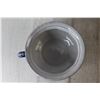 Image 5 : Victoria Ware Iron Stone Blue White Chamber Pot