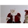 Image 2 : (2) Small Santa Decorations