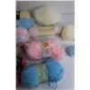 Image 4 : (16) Yarn Balls