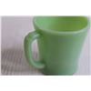 Image 3 : Jadeite Fire King Mug
