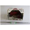 Image 1 : ERTL McCormick Farmall Super M-TA Die Cast - 1/16