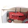 Image 2 : ERTL McCormick Farmall Super M-TA Die Cast - 1/16