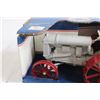 Image 2 : ERTL Vintage Agricultural Tractors Fordson Model F Die Cast - 1/16