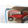 Image 2 : ERTL Ford 981 Select-O-Speed Tractor Die Cast - 1/16