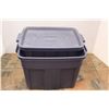 Image 2 : * (3) Rubbermaid Storage Totes