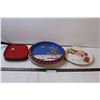 Image 1 : (17) Christmas Plates (4 plastic square ones, 10 tin round, 3 round plastic)