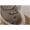 Image 5 : * Black & Decker H.D. Vacuum Cleaner - Works