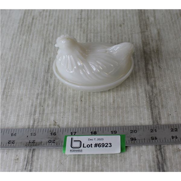 Milk Glass Nesting Hen