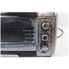 Image 2 : Toaster Oven (powers on)