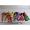 Image 1 : (8) Dolls - Strawberry Shortcake, Barbie