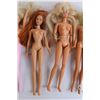 Image 3 : (6) Barbie Dolls