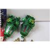 Image 2 : (15) Tassel Christmas Ornaments, (2) Village Street Decor, (2) Lamp Ornaments