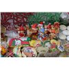 Image 4 : Lot of Vintage Christmas Decorations