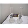 Image 1 : 2 SMALL OIL LAMPS