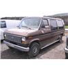 Image 1 : FORD CONVERSION VAN