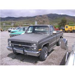 CHEVY PICKUP
