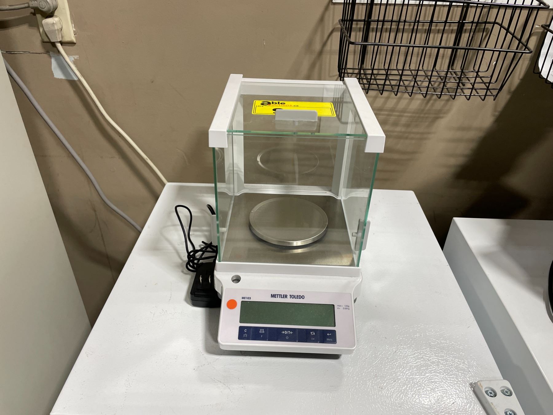 Electrical Scale Lab METTLER TOLEDO ME103 DIGITAL ELECTRIC LABORATORY PRECISION BALANCE ...