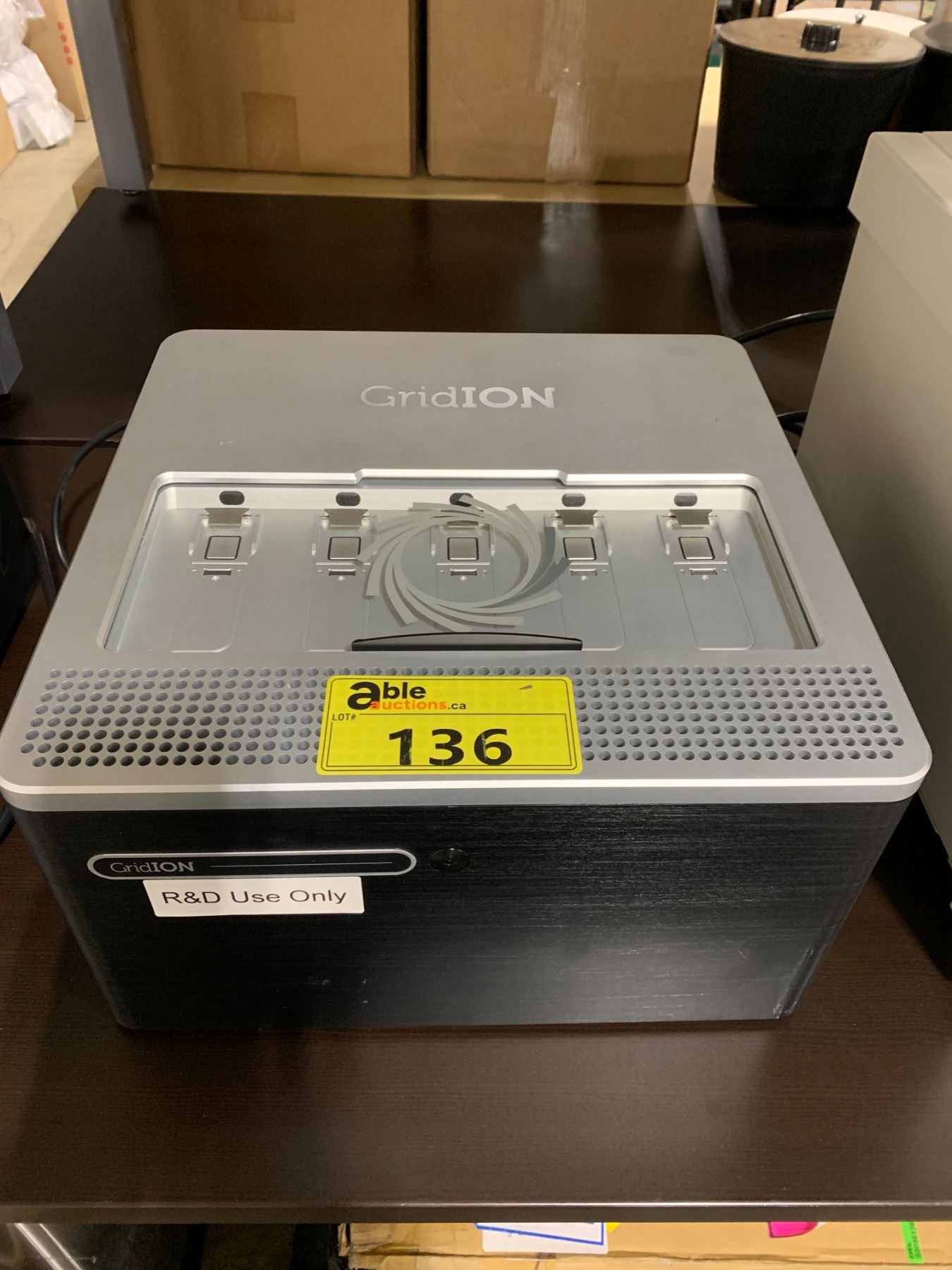 Gridion Q GRIDION MK1 - GD-MK1 COMMERCIAL LABORATORY SEQUENCING DEVICE WITH POWER ...