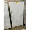 Image 1 : KENMORE 253.60722012 WHITE SINGLE DOOR REFRIGERATOR