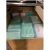 Image 2 : 4 BOXES OF ASSORTED COMMERCIAL LABORATORY TUBES / PRODUCTS