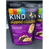 Image 2 : Kind Dipped Clusters- Dark Chocolate Vanilla Cashew (4 x 113g)