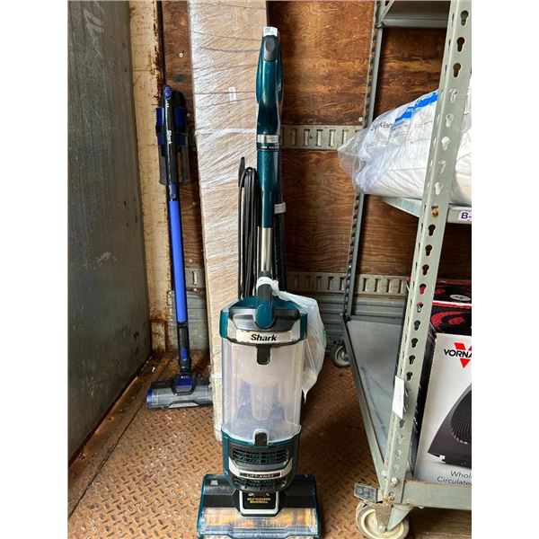 Shark Lift Away Corded Vacuum
