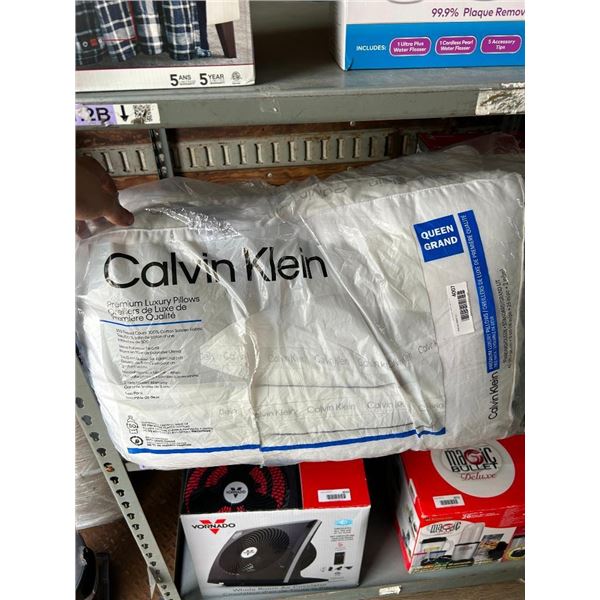 Calvin Klein Queen Size Pillow 2 Pack