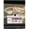 Image 1 : Womens Tretorn Blush Memory Foam Shoes Size 8