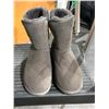Image 1 : Kirkland Signature shearling boots Ladies Size 8 See pics