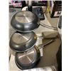 Image 2 : Lot of 3 Kirkland Fry Pans