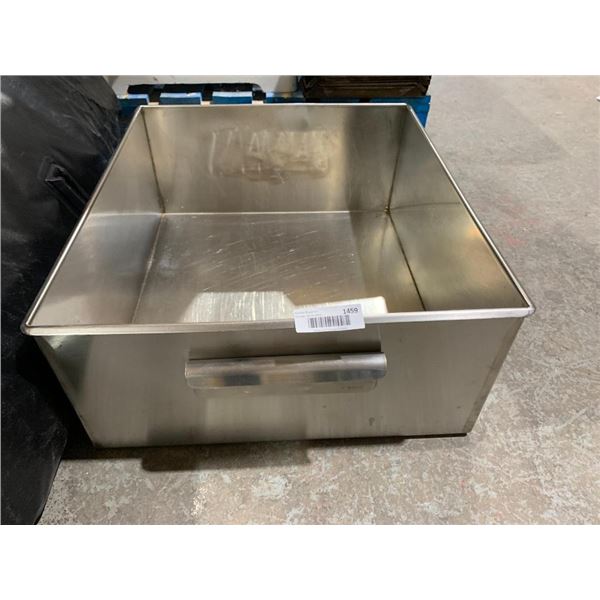 Stainless Steel Roasting Pan  20 1/1" x 22 1/2"