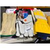 Image 2 : Lot Of Assorted Work Gloves and Mitts 10Pairs