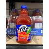 Image 1 : Mott's Clamato Original Tomato Cocktail 8 x 1.89L