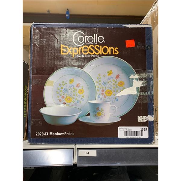 Corelle livingware expressions Dinnerware set