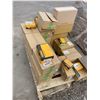 Image 5 : Pallet of Assorted DeWalt Pins and Fasteners