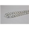Image 3 : 10-12mm South Sea White-Silver Circle Baroque Necklace with Gold Clasp