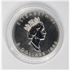 Image 2 : #31 1996 CANADA $5 1OZ  SILVER MAPLE LEAF COIN