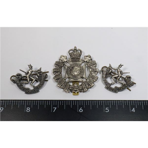 #405 ROYAL WINNIPEG RIFLES CAP BADGE COLLAR BADGE