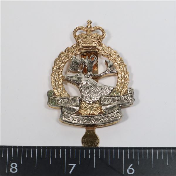 #413 ROYAL NEWFOUNDLAND REGIMENT CAP BADGE